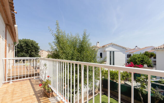 Residencial Port Lligat - Photo 19