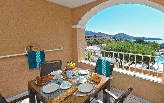 Le Village (E1 208) - Photo 7