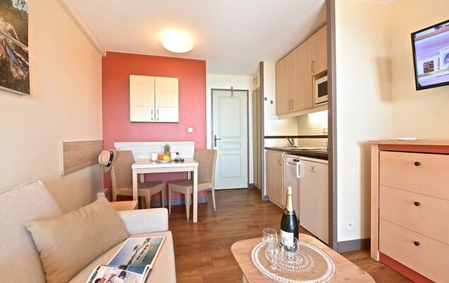 Le Village (E1 208) - Photo 18