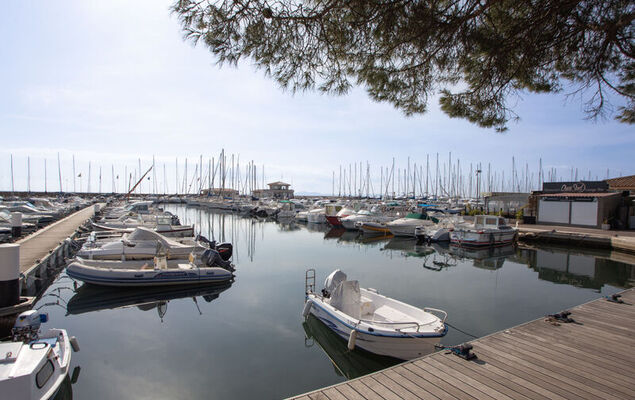 Les Canoubiers III - Photo 22