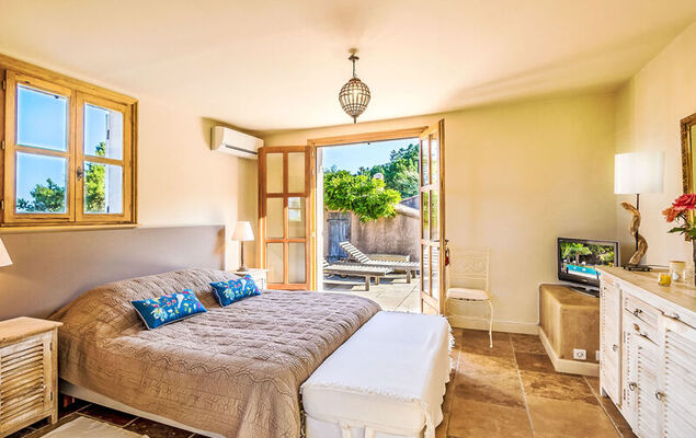 Villa Resedas - Photo 4